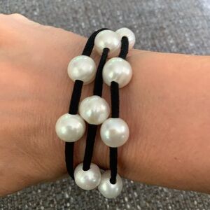 Sterling Silver black suede and Freshwater Pearl bracelet 7-8.5” adjustable